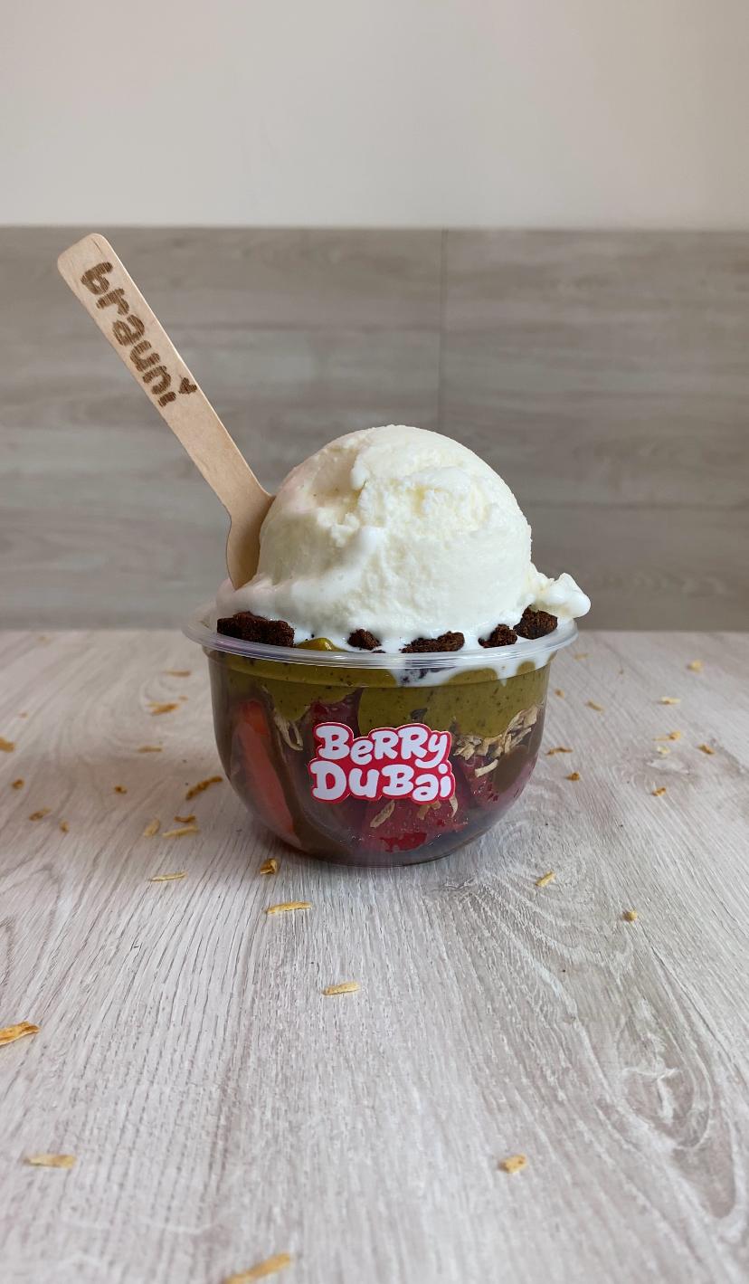 Berry Dubai — postre original Brauni